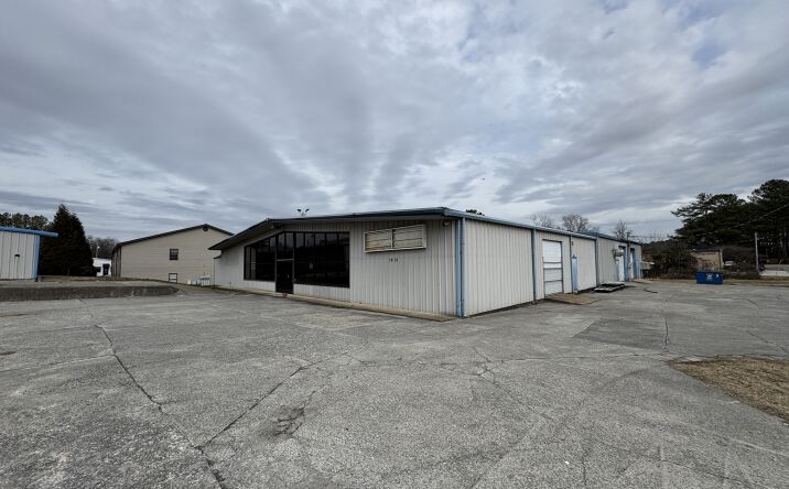 Pictures of Retail, Industrial property located at 1931 Lafayette Rd, Fort Oglethorpe, GA 30742 for lease - image #1