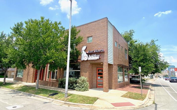 Pictures of Office property located at 622 Hemphill St., Fort Worth, TX 76104 for lease - image #1