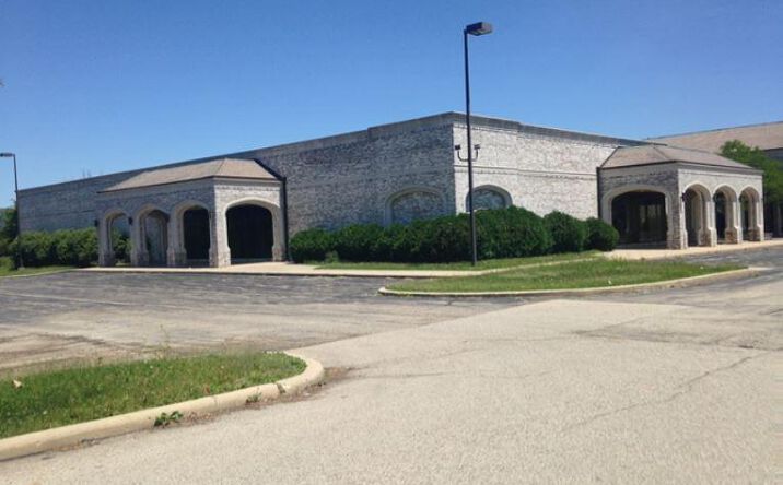 Pictures of Industrial, Land, Special Purpose property located at 2500 W Golf Rd, Schaumburg, IL 60194 for lease - image #1