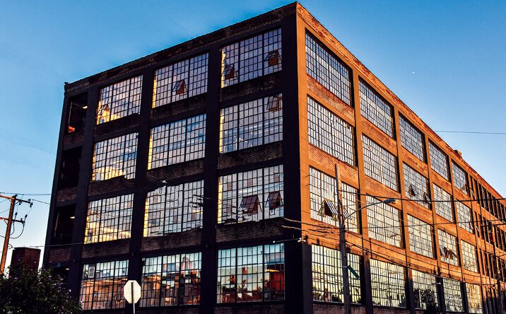 Pictures of Office property located at 3032 N 8th St, Philadelphia, PA 19133 for lease - image #1