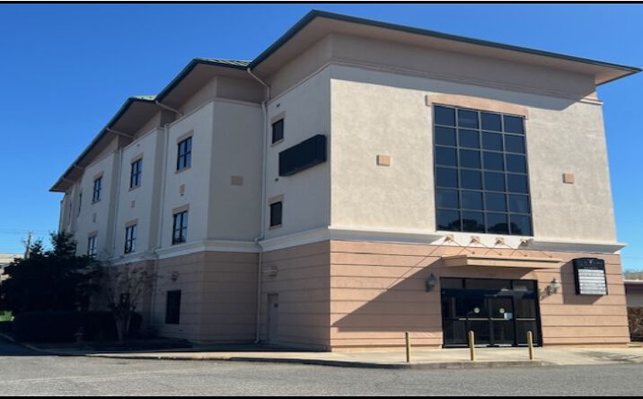 Pictures of Office, Land property located at 1707 Watson Boulevard, Warner Robins, GA 31093 for lease - image #1