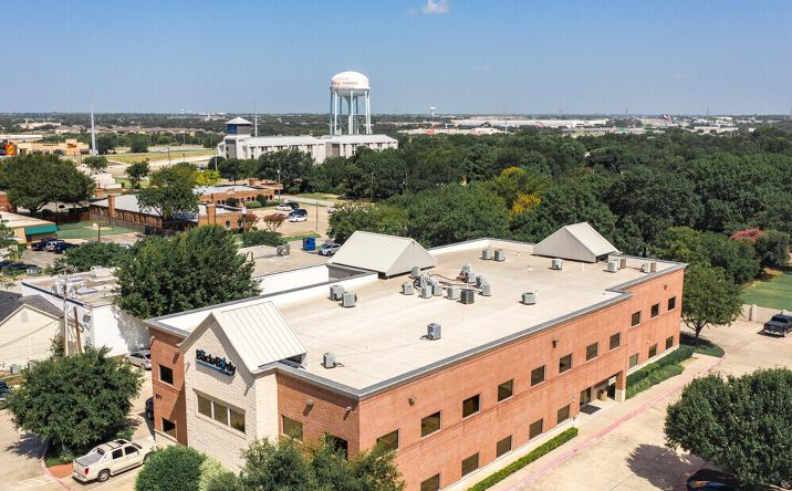Pictures of Office property located at 571 W Main St, Lewisville, TX 75057 for lease - image #1