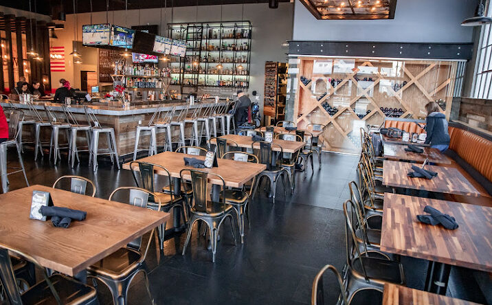 Pictures of Restaurant property located at 1118 16th St, Sacramento, CA 95814 for lease - image #1