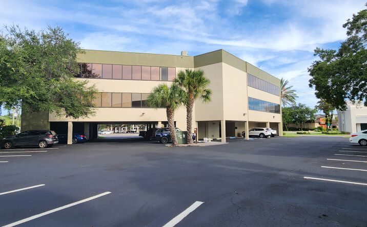 Pictures of Office property located at 3502 Henderson Blvd, Tampa, FL 33609 for lease - image #1