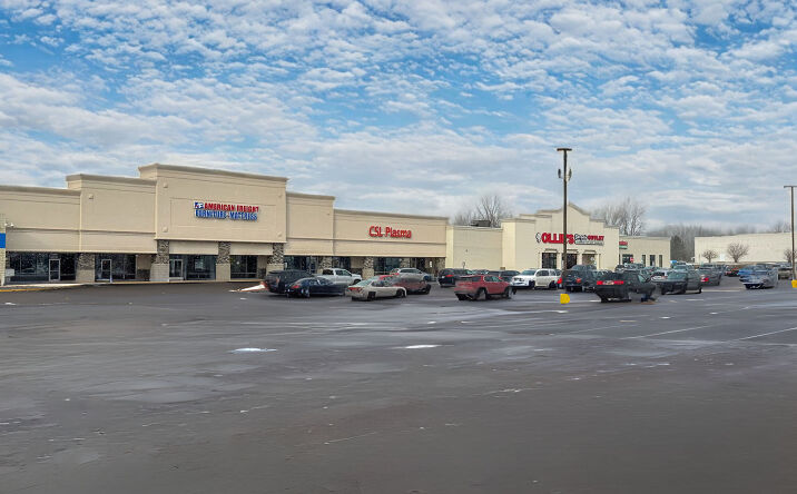 Pictures of Retail property located at 5038 Miller Rd, Flint, MI 48507 for lease - image #1