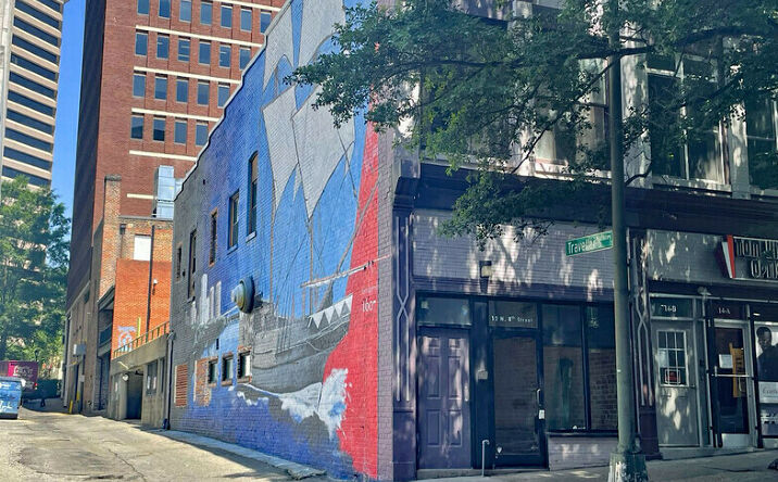 Pictures of Retail, Office property located at 12 N 8th St, Richmond, VA 23219 for lease - image #1