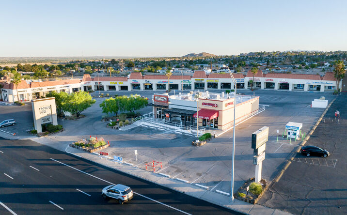 Pictures of Retail property located at 7040 N Mesa St, El Paso, TX 79912 for lease - image #1