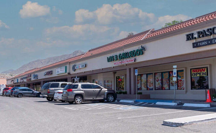 Pictures of Retail property located at 4400 N Mesa St, El Paso, TX 79902 for lease - image #1