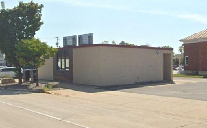 Pictures of Land property located at 600 4th St, La Crosse, WI 54601 for lease - image #1