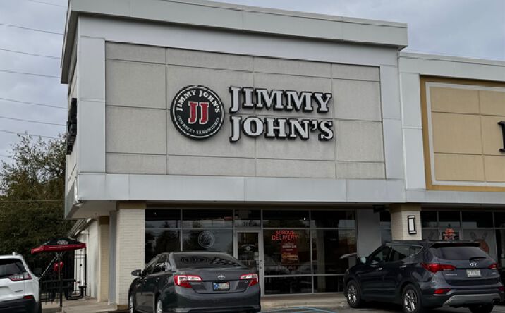 Pictures of Retail property located at 3449 E 86th St, Indianapolis, IN 46240 for lease - image #1