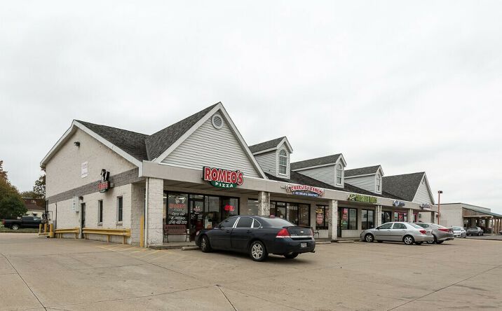 Pictures of Office property located at 13349 Snow Rd, Brook Park, OH 44142 for sales - image #1