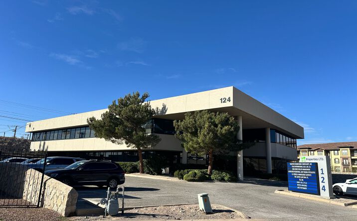 Pictures of Office property located at 124 W Castellano Dr, El Paso, TX 79912 for lease - image #1