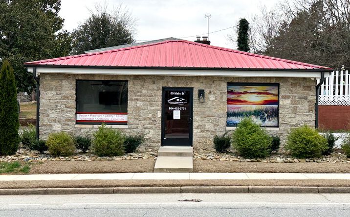 Pictures of Retail, Office property located at 69 Main St, Pelzer, SC 29669 for lease - image #1