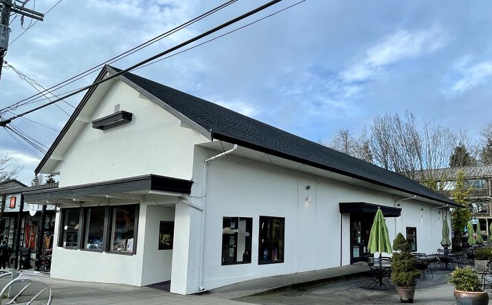 Pictures of Retail property located at 194 Winslow Way E, Bainbridge Island, WA 98110 for lease - image #1