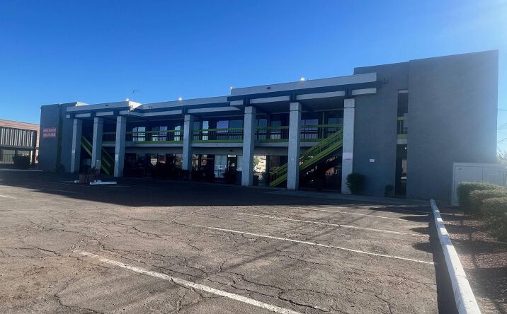 Pictures of Retail, Office property located at 1917 W Glendale Ave, Phoenix, AZ 85021 for lease - image #1