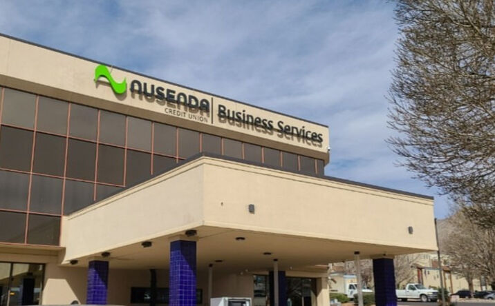 Pictures of Office property located at 4849 N Mesa St, El Paso, TX 79912 for lease - image #1