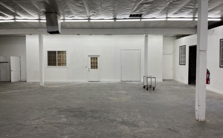 Pictures of Industrial property located at 747 Ceres Ave, Los Angeles, CA 90021 for lease - image #1