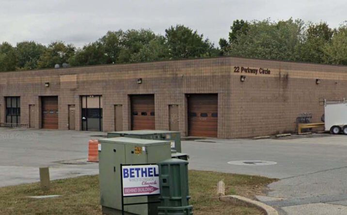 Pictures of Retail, Office, Industrial property located at 22 Parkway Cir, New Castle, DE 19720 for lease - image #1