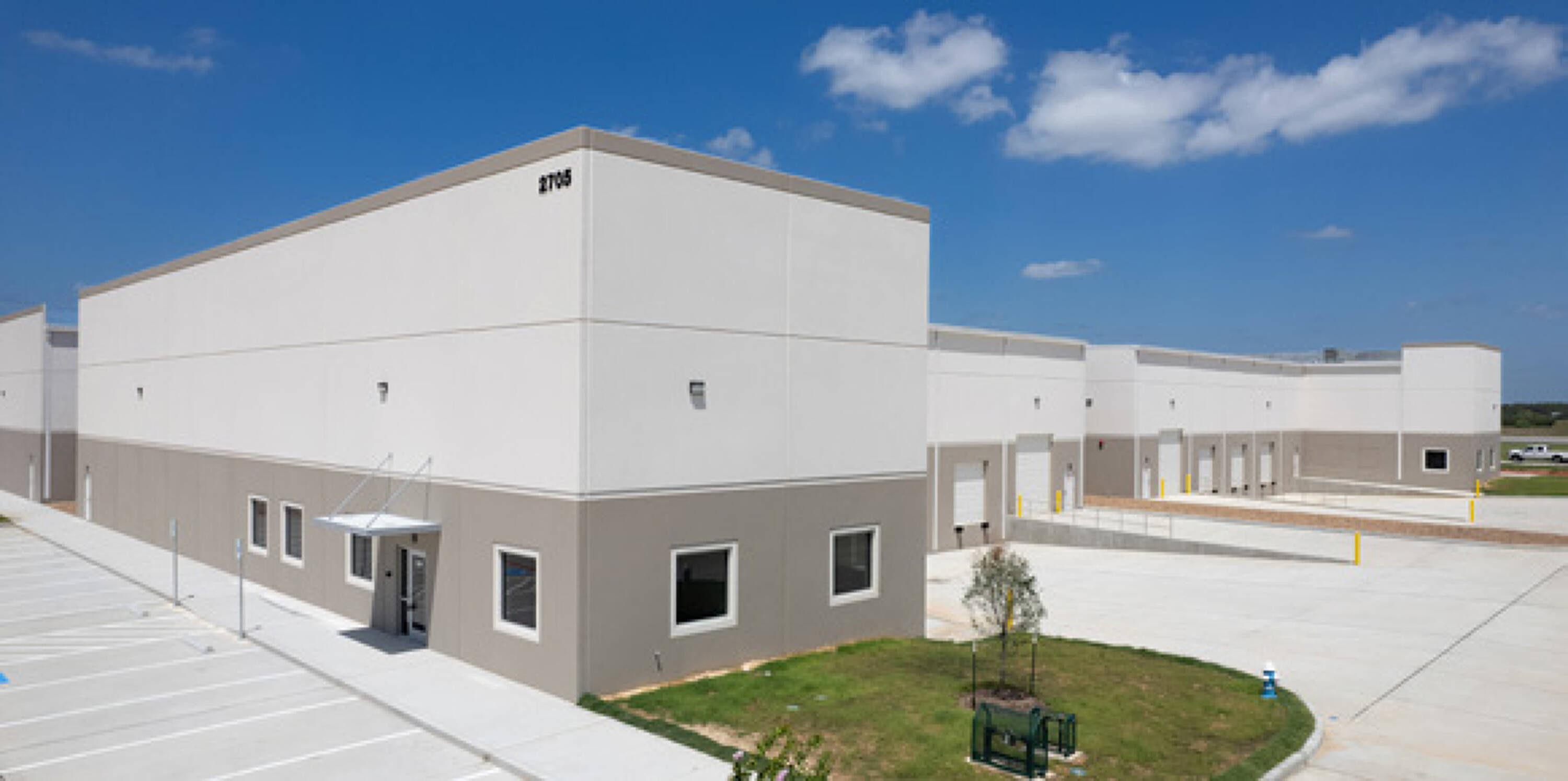 Twinwood Commerce Center (Building 4)