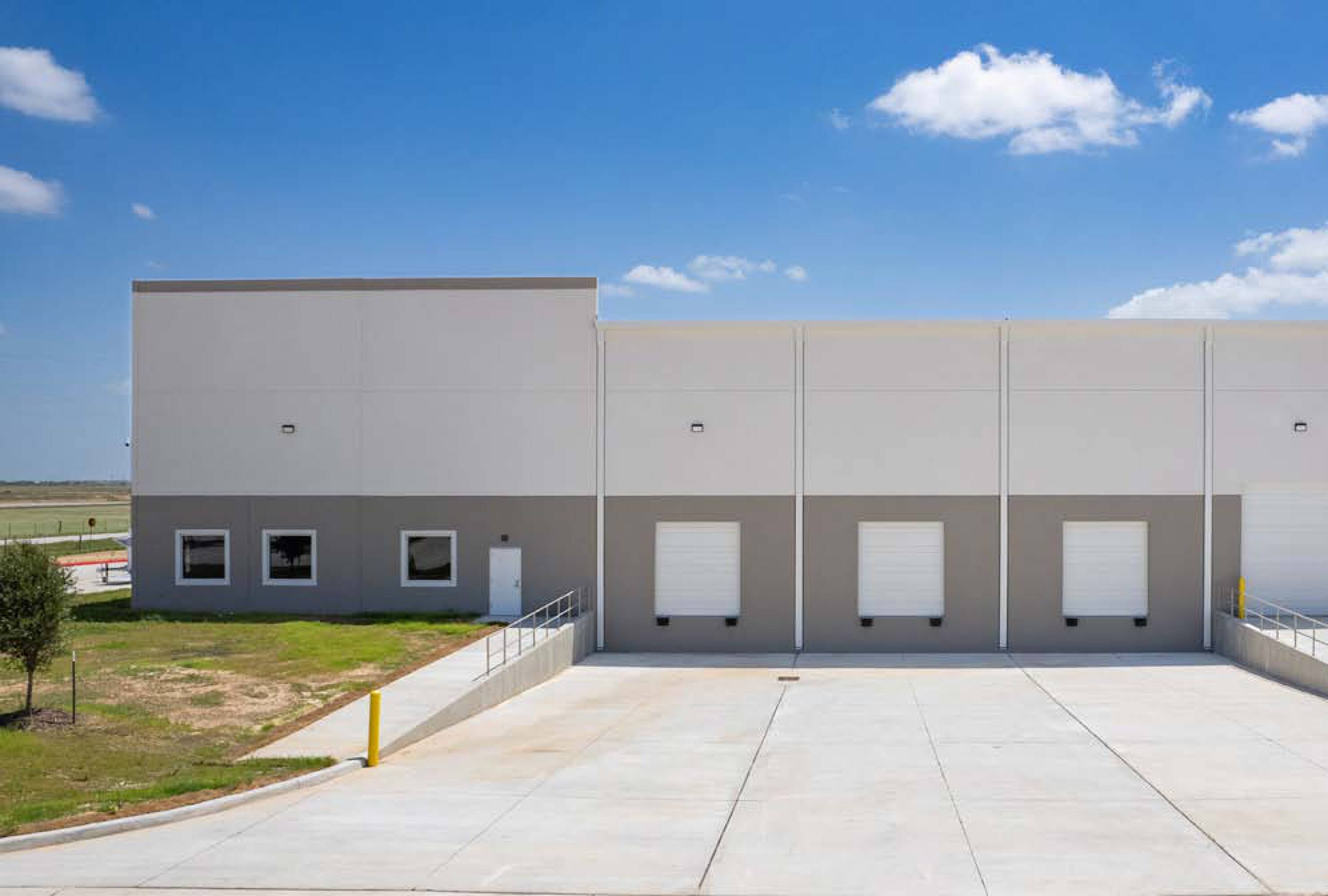 Twinwood Commerce Center (Building 4)
