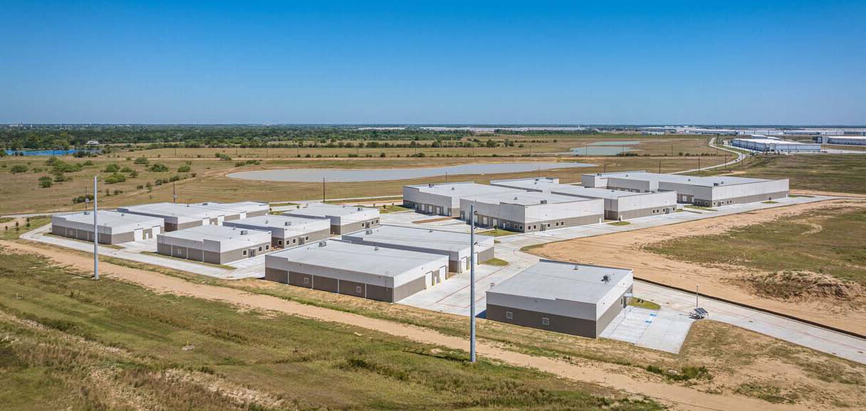 Twinwood Commerce Center