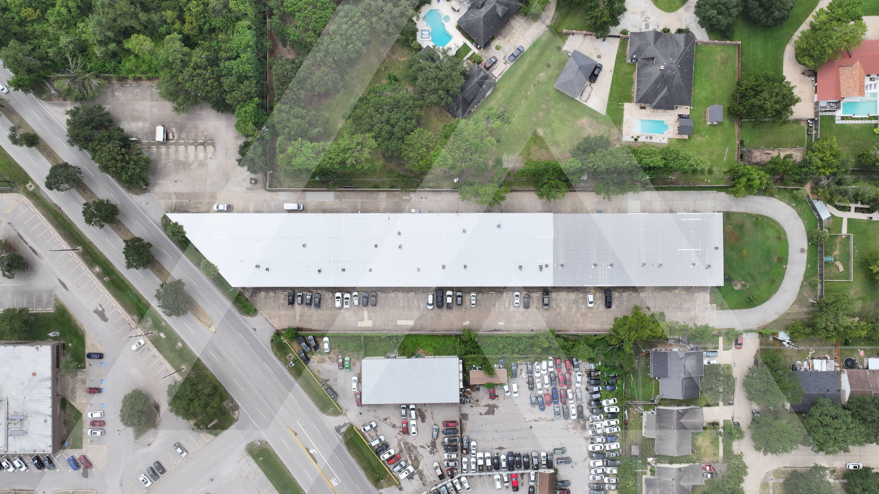 16840 Clay Rd - Outdoor Storage