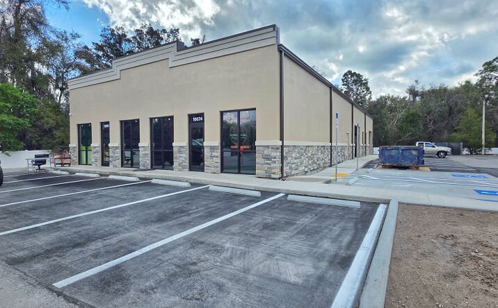 Pictures of Retail, Industrial property located at 10070 Hudson Ave, Hudson, FL 34669 for lease - image #1