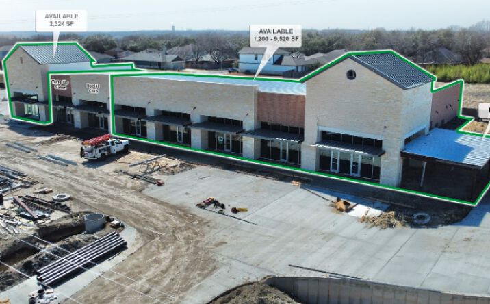 Pictures of Retail property located at 1111 E Howard Ln, Austin, TX 78753 for lease - image #1