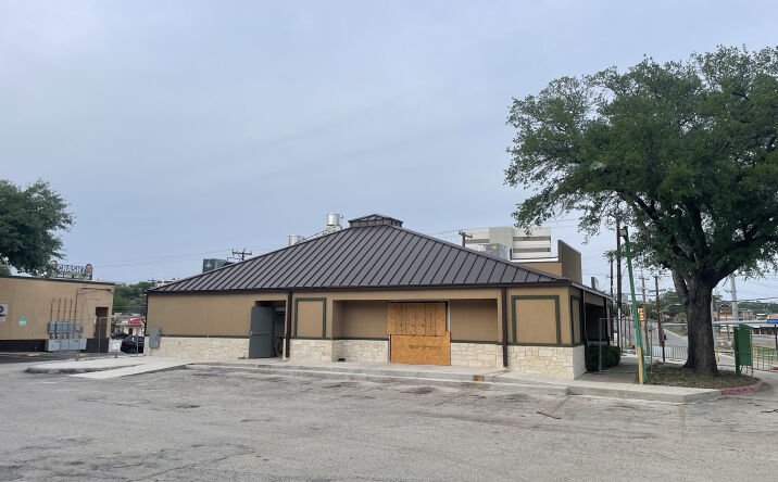 Pictures of Restaurant property located at 5203 Fredericksburg Rd, San Antonio, TX 78229 for lease - image #1