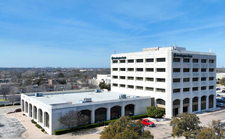 Pictures of Retail, Office property located at 7001 Blvd 26, North Richland Hills, TX 76180 for lease - image #1