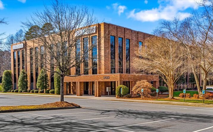 Pictures of Office property located at 1823 Eastchester Dr, High Point, NC 27265 for lease - image #1