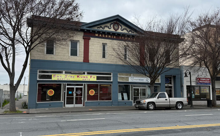 Pictures of Retail property located at 37427 Fremont Blvd, Fremont, CA 94536 for lease - image #1