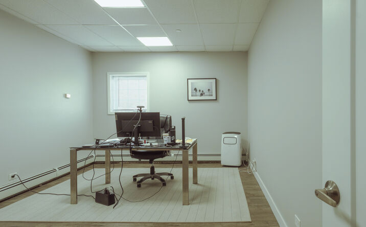 Pictures of Office property located at 4 Walker Ave, Clarendon Hills, IL 60514 for lease - image #1