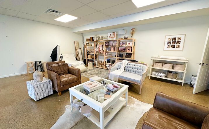 Pictures of Retail property located at 900 S High St, Columbus, OH 43206 for lease - image #1