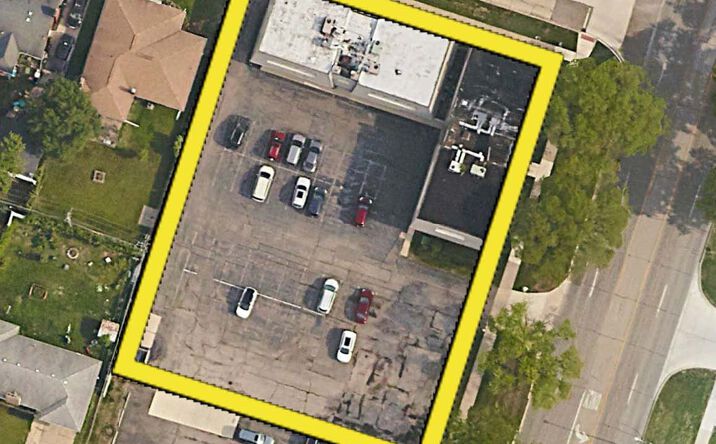 Pictures of Retail, Office property located at 22725 Greater Mack Ave, St. Clair Shores, MI 48080 for lease - image #1