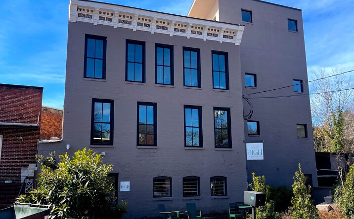 Pictures of Retail, Office, Special Purpose property located at 830 High St, Macon, GA 31201 for lease - image #1