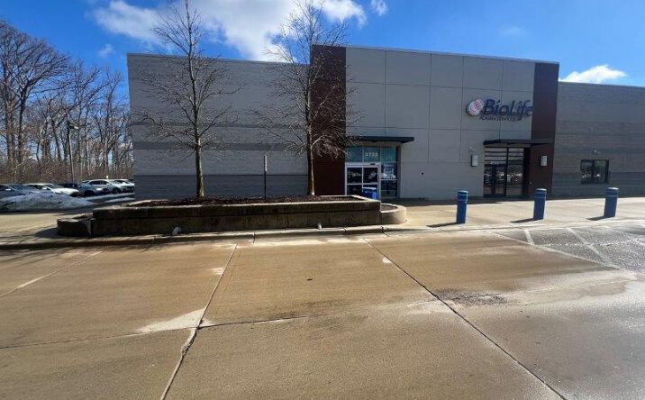 Pictures of Retail property located at 3725 Carpenter Rd, Ypsilanti, MI 48197 for lease - image #1