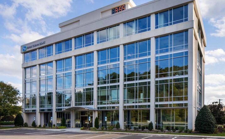 Pictures of Office, Retail property located at 4801 Glenwood Ave, Raleigh, NC 27612 for lease - image #1