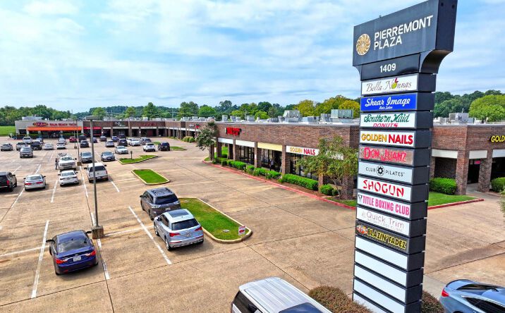 Pictures of Retail property located at 1409 E 70th St, Shreveport, LA 71105 for lease - image #1