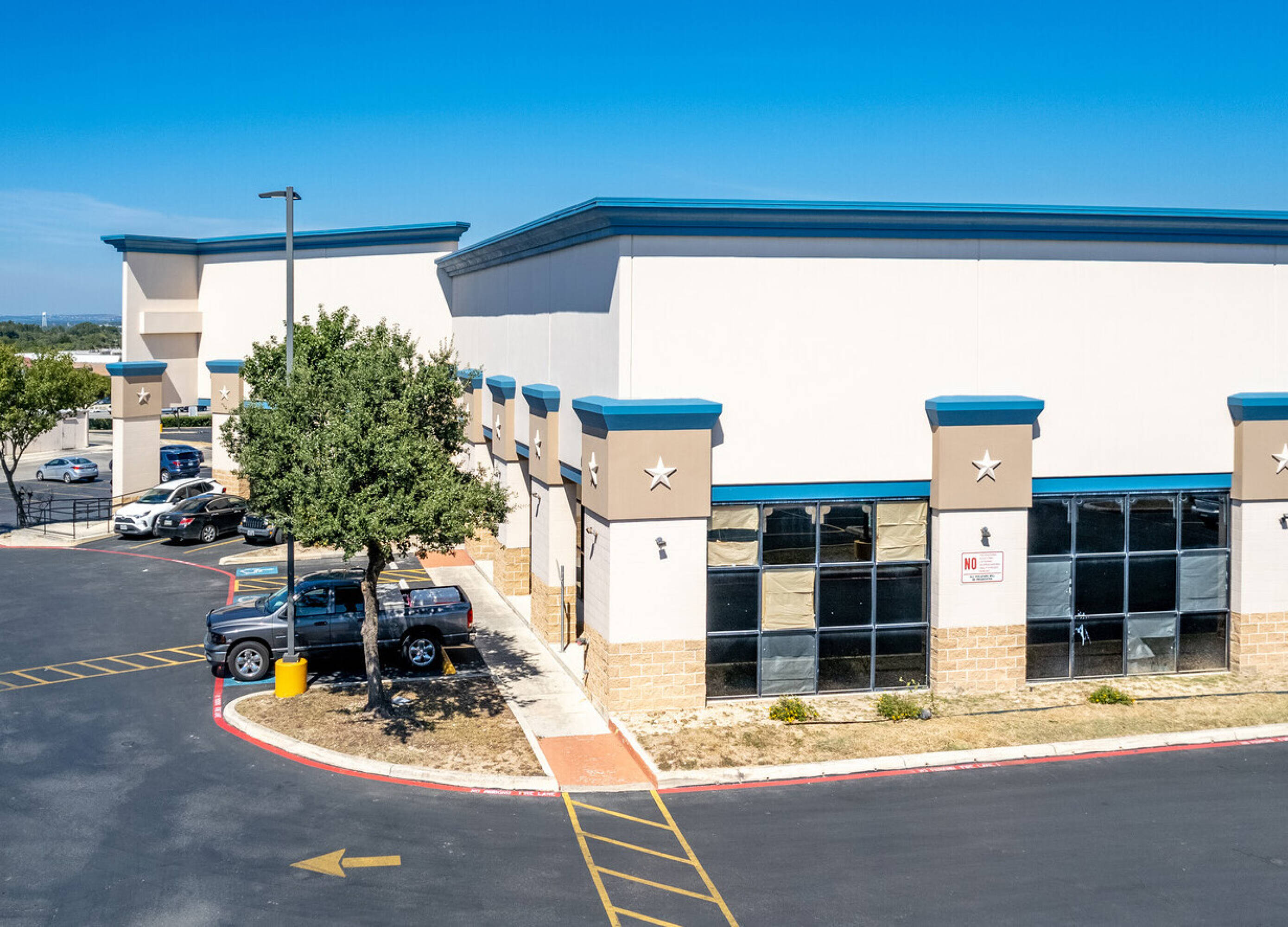 6420 Northwest Loop 410, San Antonio, TX 78238 | Crexi.com