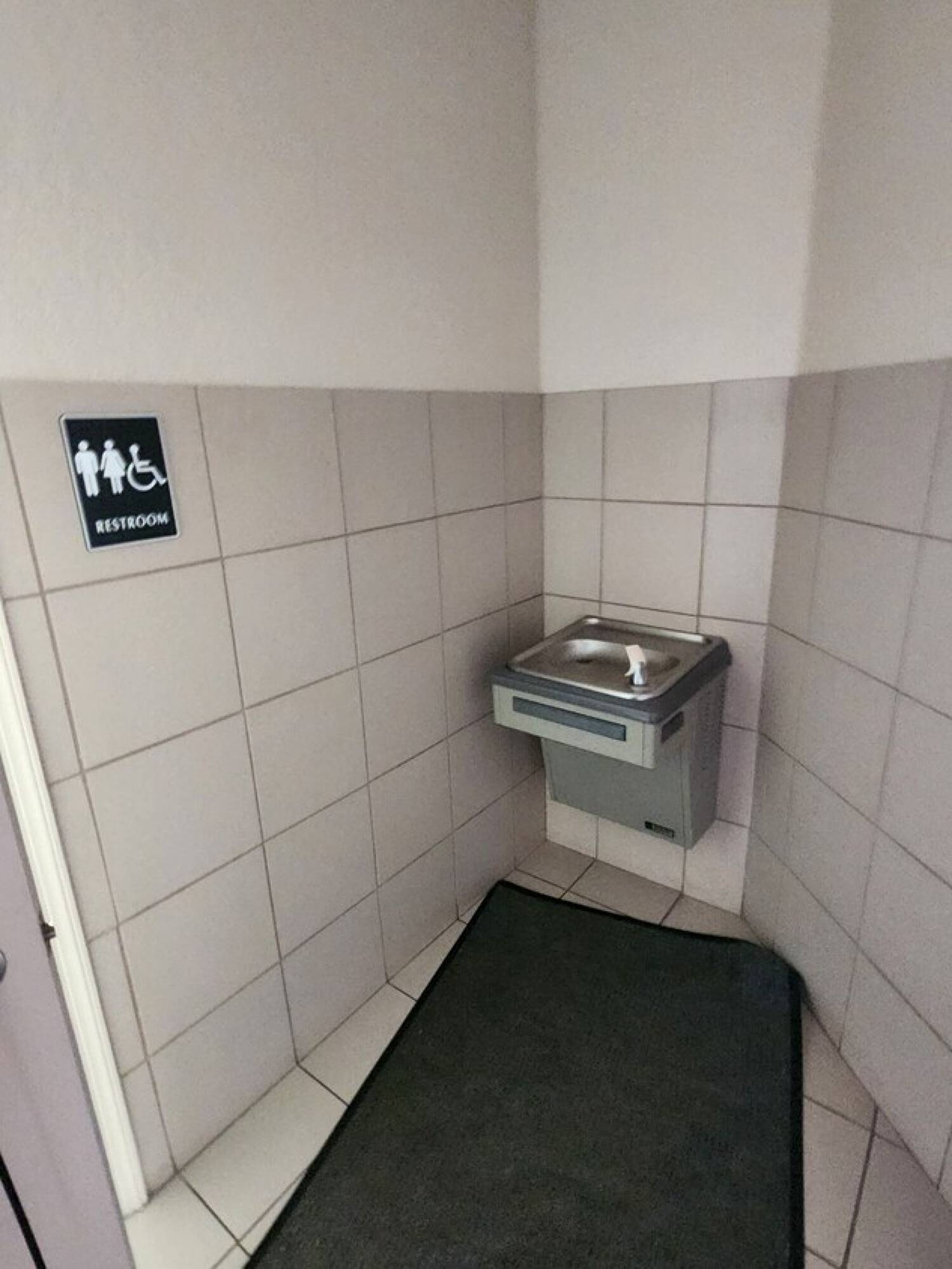 2523911