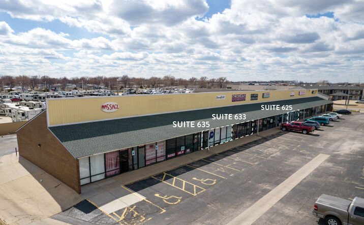 Pictures of Retail, Office property located at 615 E 47th St S, Wichita, KS 67216 for lease - image #1