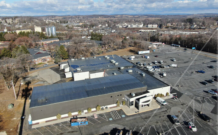 Pictures of Retail property located at 172 Shillington Rd, Sinking Spring, PA 19608 for lease - image #1