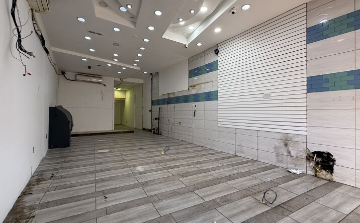Pictures of Retail, Office, Restaurant property located at 168-03 Jamaica Ave, Queens, NY 11432 for lease - image #1