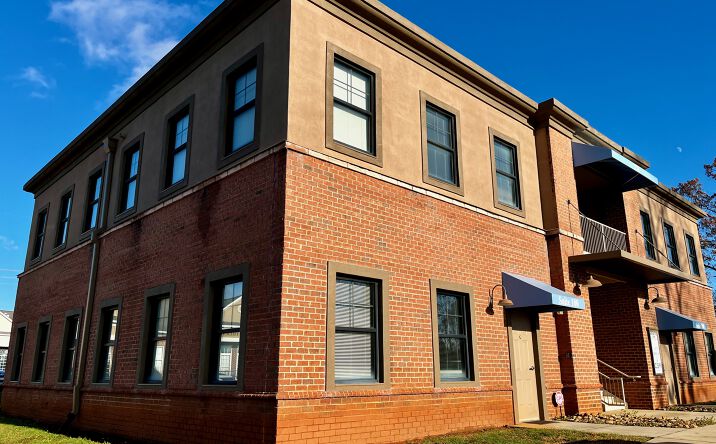Pictures of Office property located at 274 N Nc 16 Business Hwy, Denver, NC 28037 for lease - image #1