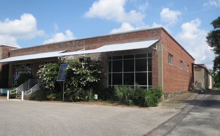 Pictures of Office property located at 115 Gregory Square, Pensacola, FL 32502 for lease - image #1