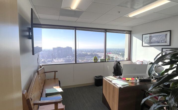 Pictures of Office property located at 11150 W Olympic Blvd, Los Angeles, CA 90064 for lease - image #1