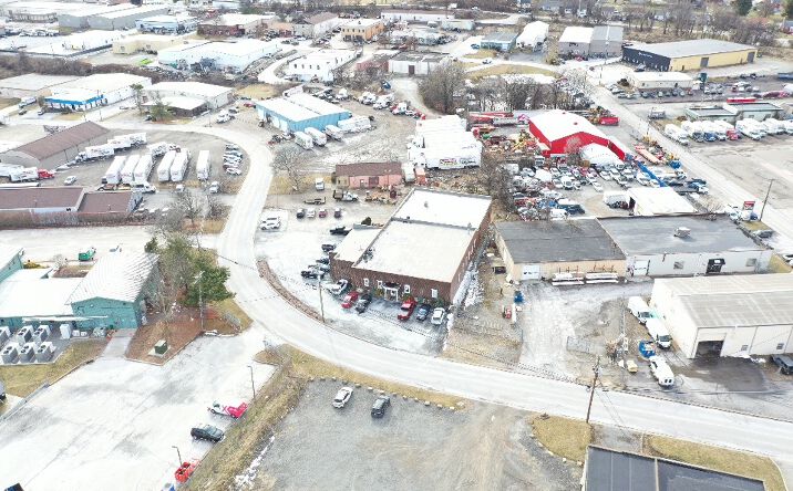 Pictures of Office, Industrial property located at 5330 Enterprise Blvd, Bethel Park, PA 15102 for sales - image #1