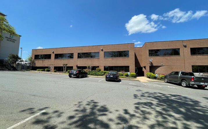 Pictures of Office property located at 11219 Financial Centre Pkwy, Little Rock, AR 72211 for lease - image #1
