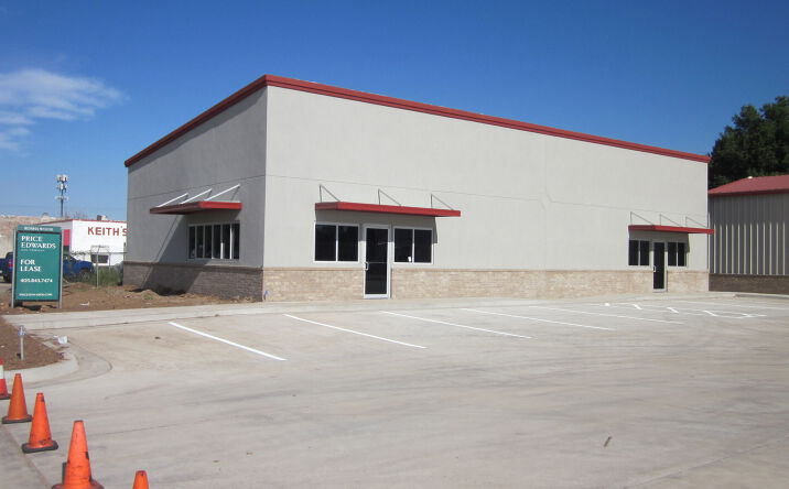 Pictures of Retail, Industrial property located at 3205 SW 29th St, Oklahoma City, OK 73119 for lease - image #1